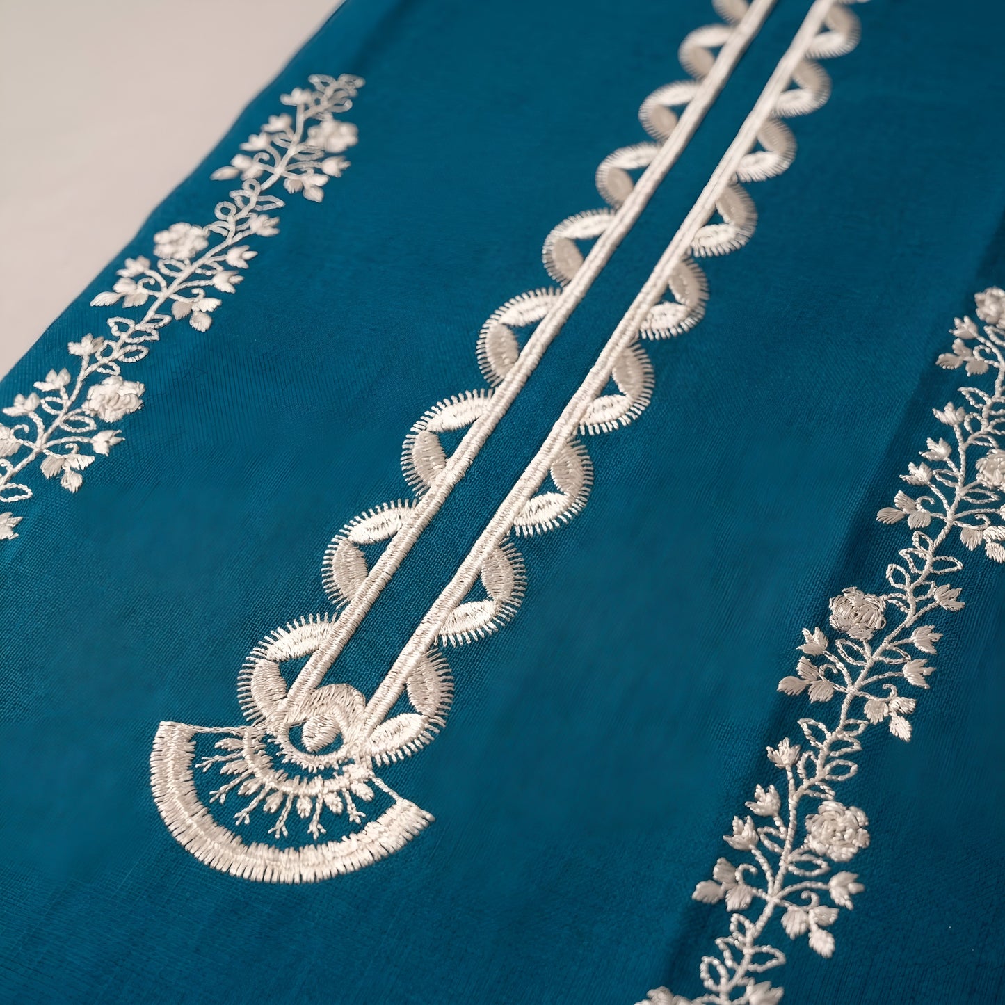 Mystic Teal | 3 Piece - Embroidered Premium Lawn Suit